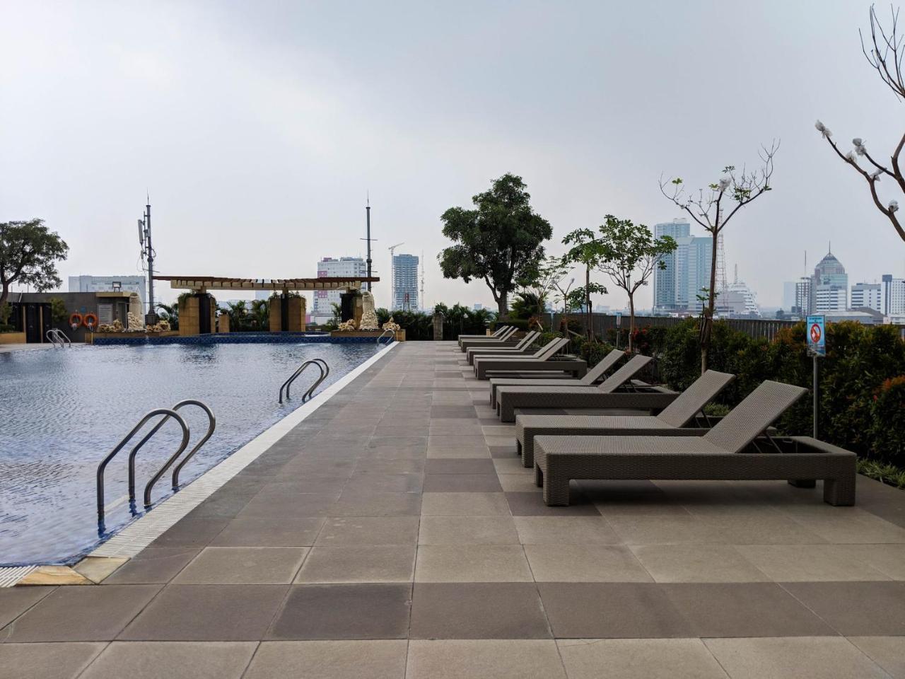 Strategic 2Br Apartment At Trillium Residence By Travelio Surabaya Eksteriør bilde